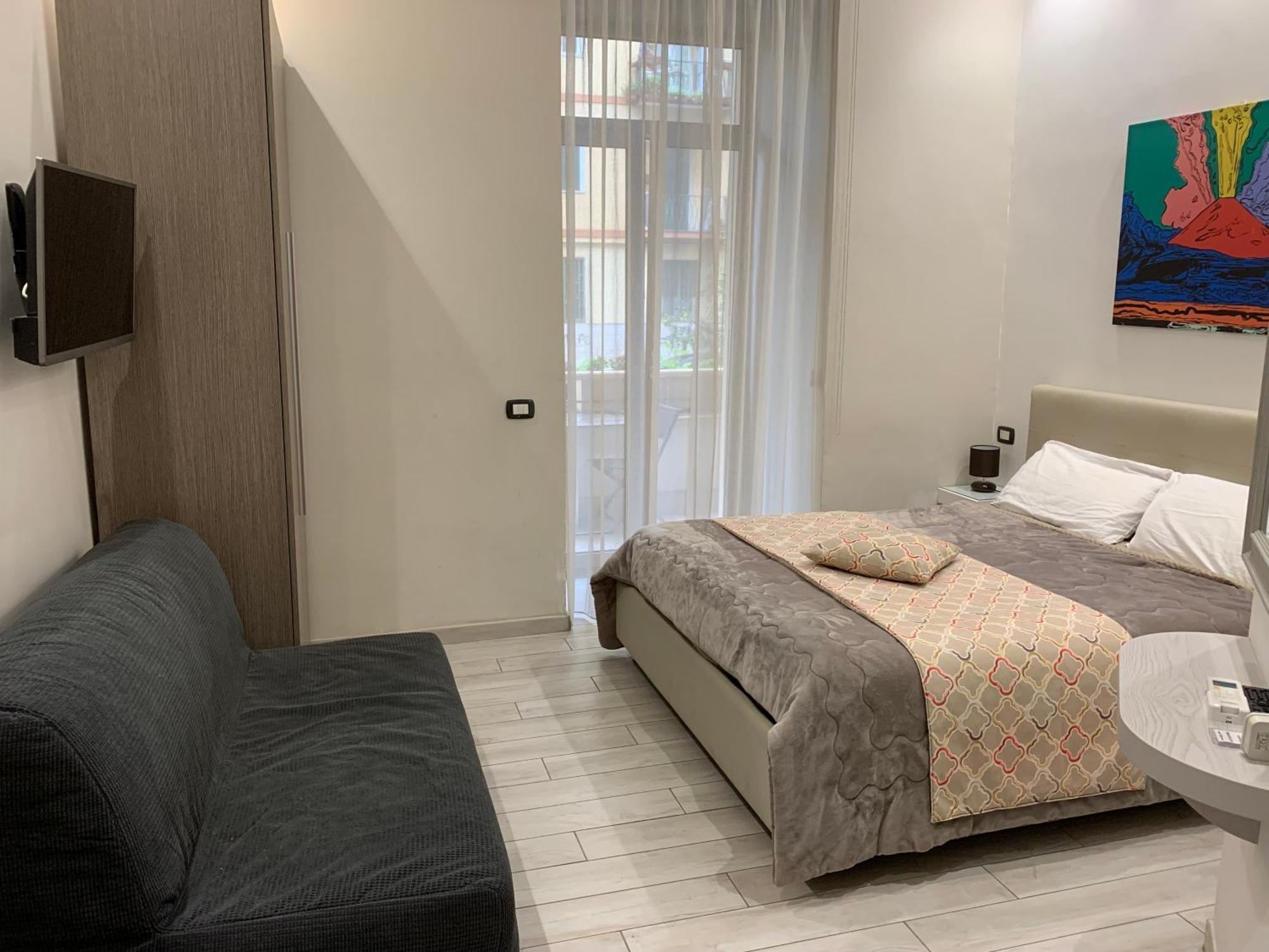 مبيت وإفطار نابولي Residenza Suarez المظهر الخارجي الصورة
